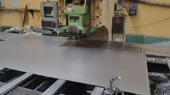 Aofu Wiremesh Hole Punching Mesh Sheet Fournisseurs Plaque d'acier perforée revêtue de zinc Chine 1mm 1.25mm 1.5mm Entraxe Cloison en métal perforé en aluminium